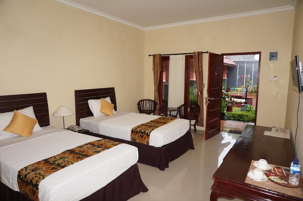 3C Familia Residence Yogyakarta Habitación foto